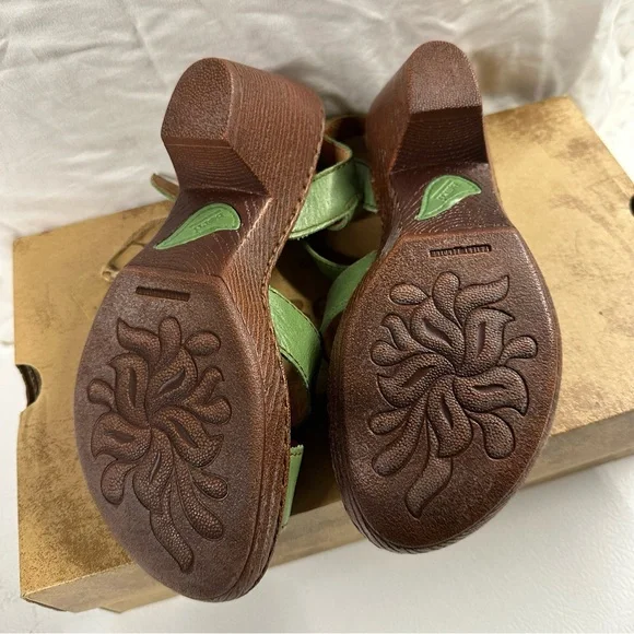 NWT Born Belinda Boho Green Leather Sandals for Women size 9 - Picture 3 of 5